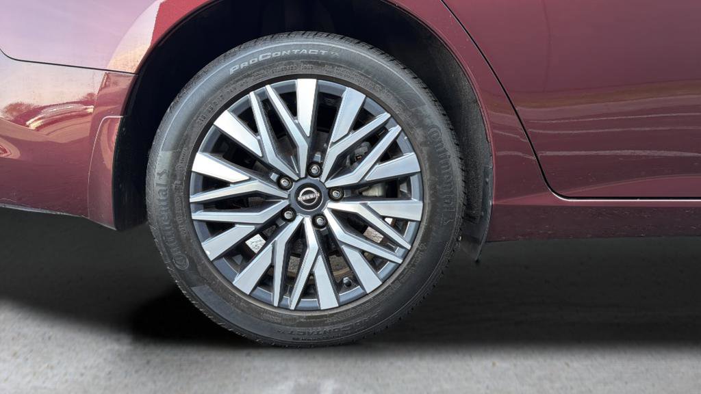 Certified 2024 Nissan Altima 2.5 SV image 13