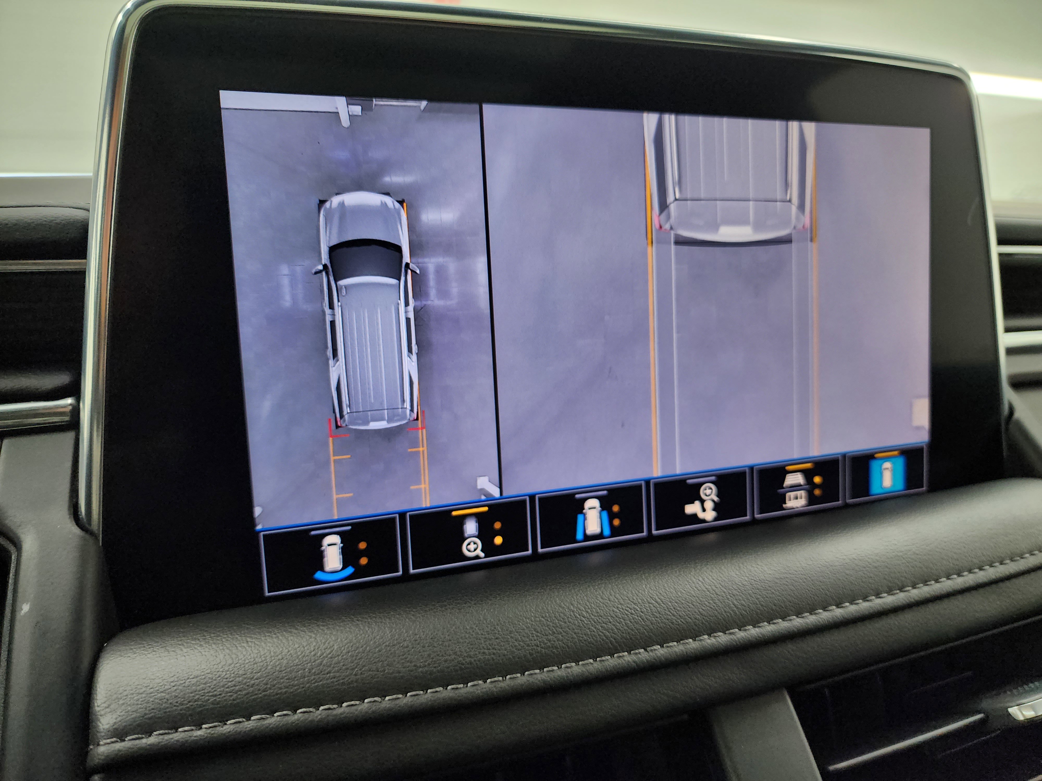 Used 2021 Chevrolet Tahoe LT image 20