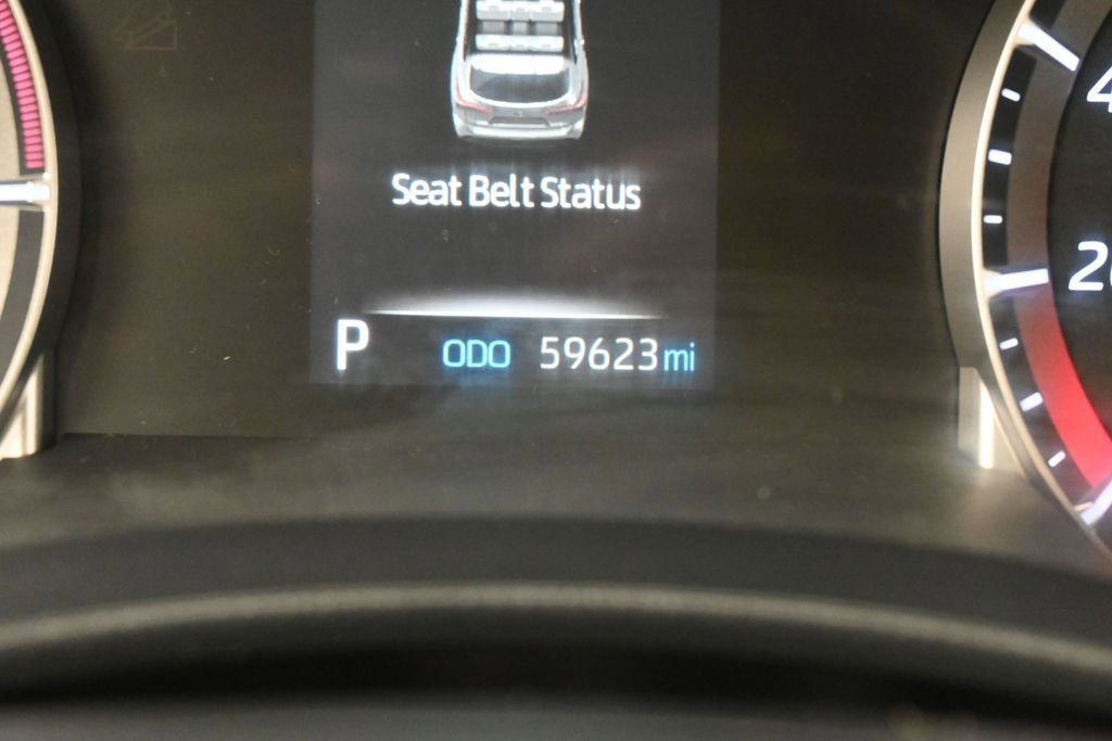 Used 2022 Toyota Highlander L AWD/4WD image 26