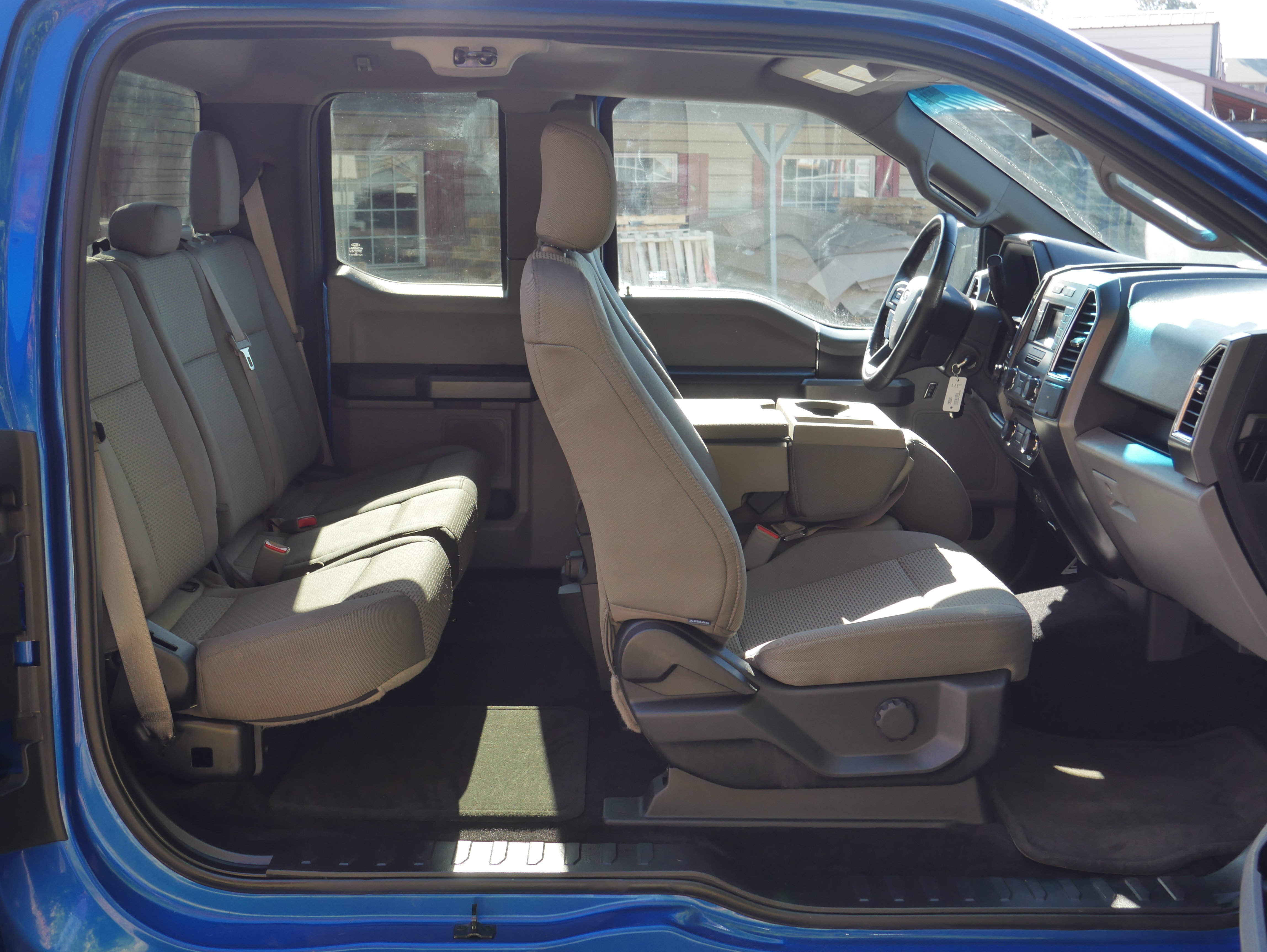 Used 2015 Ford F150 XLT w/ Equipment Group 301A Mid AWD/4WD image 27