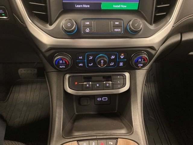 Used 2023 GMC Acadia SLE w/ Driver Convenience Package AWD/4WD image 12