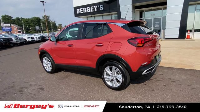 Used 2024 Buick Encore GX Preferred w/ Comfort Package FWD image 8