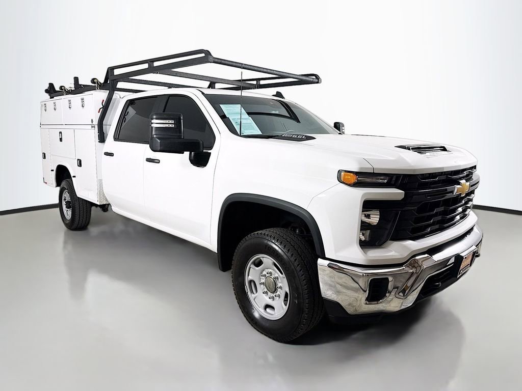 Used 2024 Chevrolet Silverado 2500 W/T w/ WT Convenience Package AWD/4WD image 1