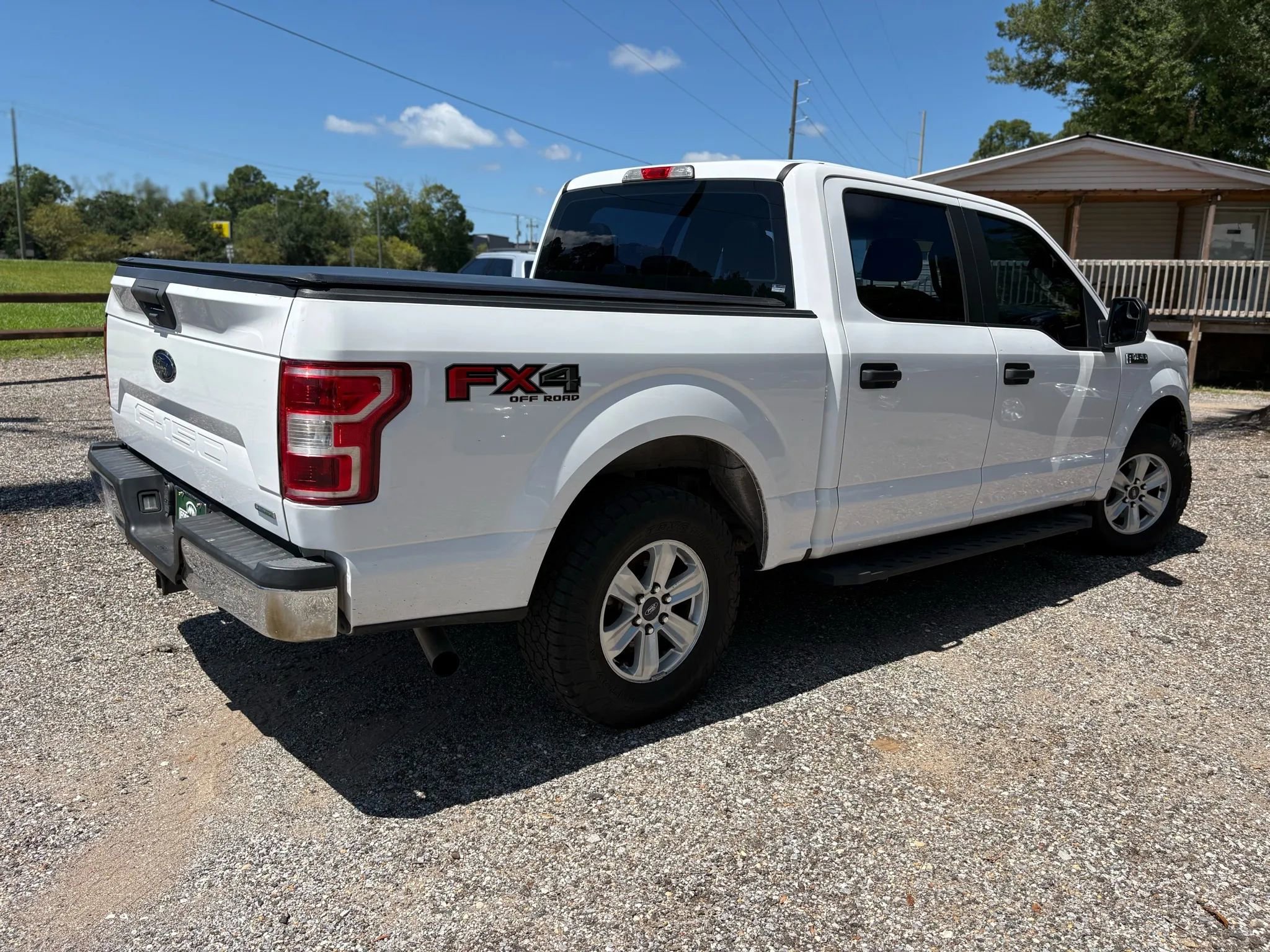 Used 2018 Ford F150 XL w/ Equipment Group 101A Mid image 5