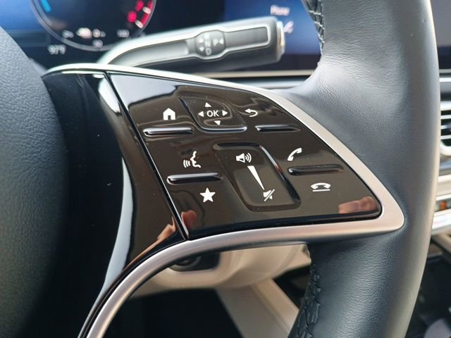 Used 2025 Mercedes-Benz GLE 450e 4MATIC image 27