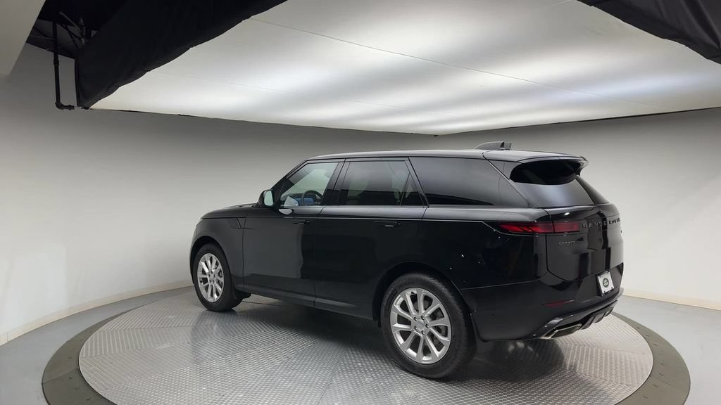 Used 2023 Land Rover Range Rover Sport SE AWD/4WD image 6