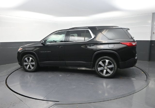 Used 2020 Chevrolet Traverse LT w/ LT Premium Package AWD/4WD image 4