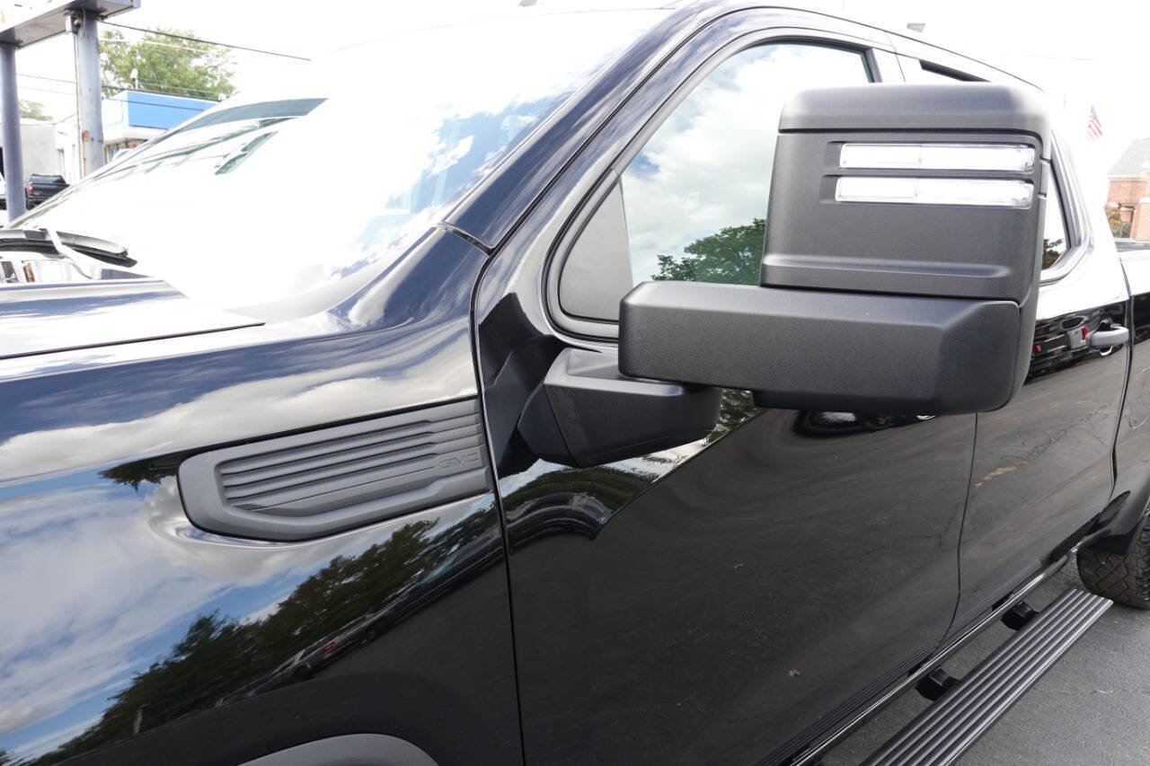 Used 2023 GMC Sierra 1500 Pro w/ Pro Value Package image 7