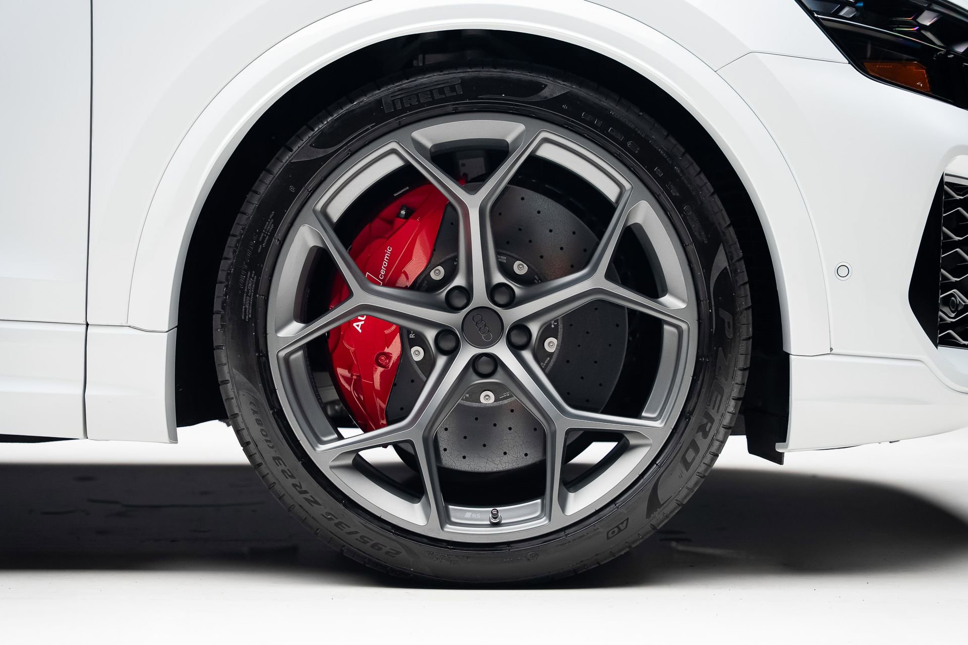 Used 2026 Audi RS Q8 performance AWD/4WD image 39