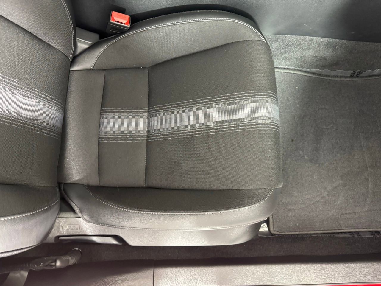 Used 2025 Honda Civic Sport image 35