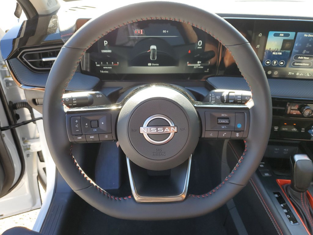 New 2027 Nissan Kicks SR w/ SR Premium Package FWD image 23