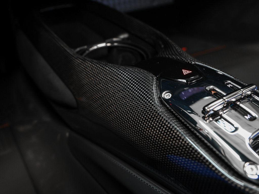 Used 2023 Ferrari SF90 Spider image 64