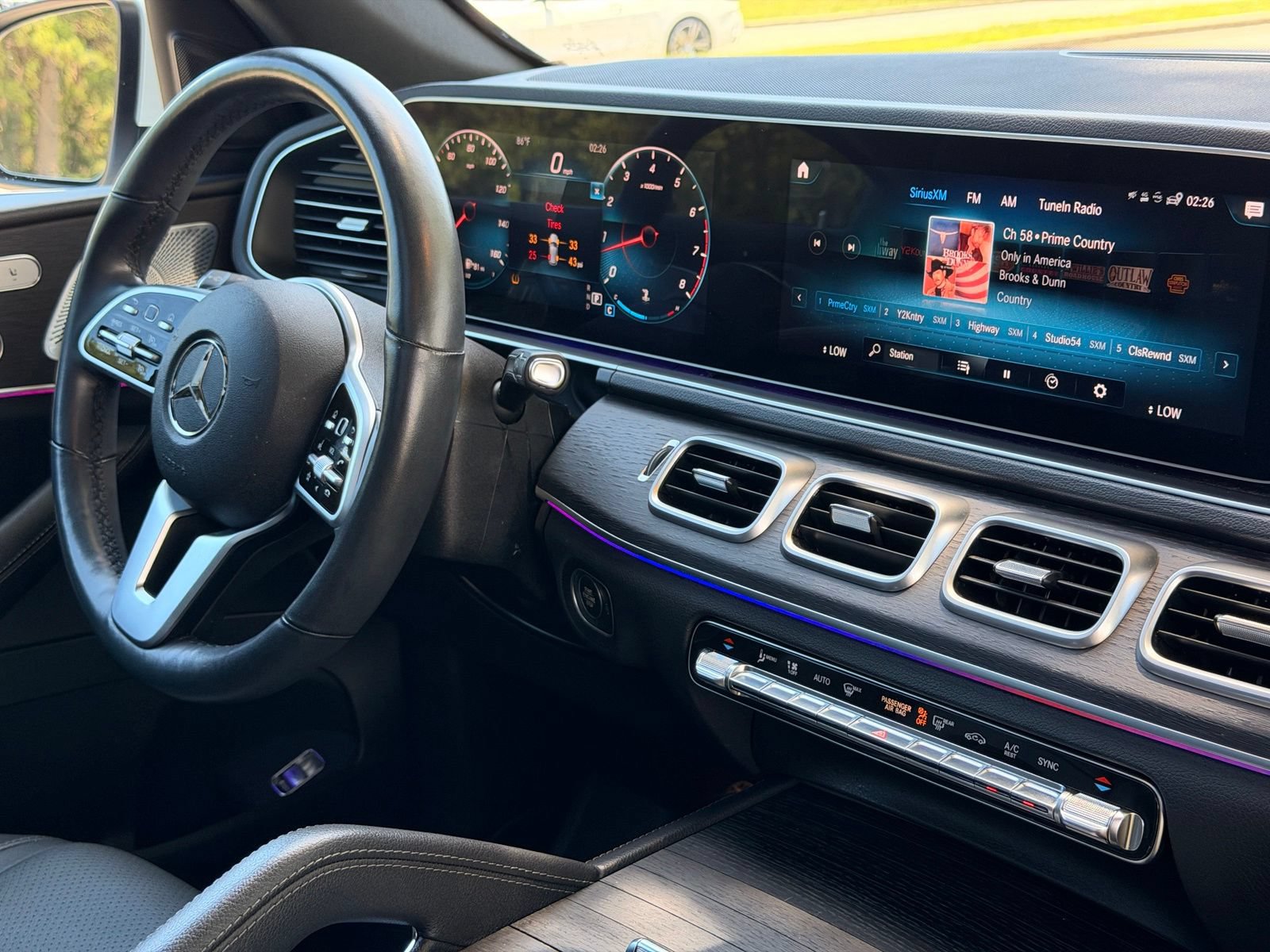 Used 2020 Mercedes-Benz GLE 350 4MATIC image 22