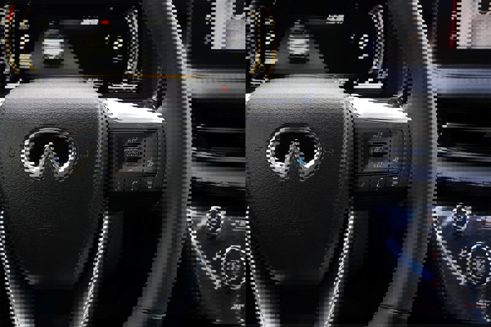 New 2026 INFINITI QX60 Luxe image 11