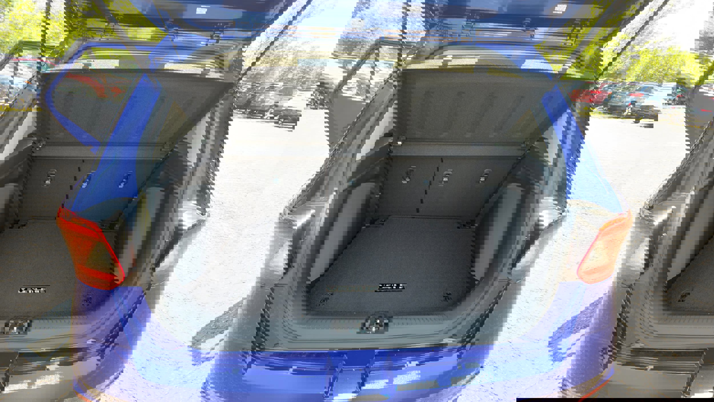 Used 2023 Hyundai Venue SEL w/ Cargo Package image 12