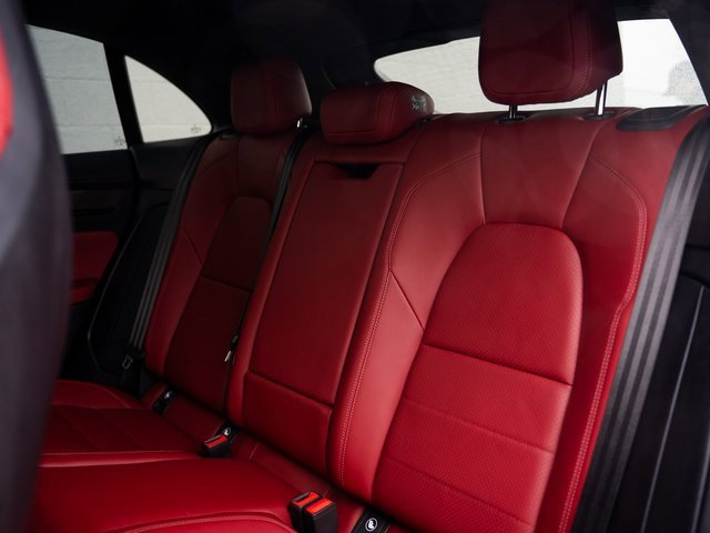 Used 2025 Porsche Macan Turbo Electric image 19