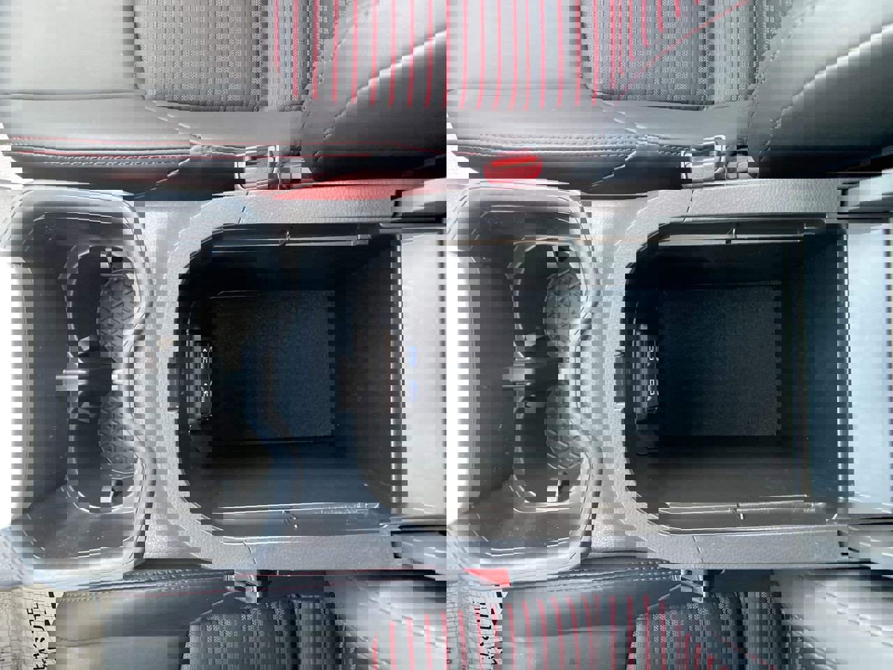 Used 2022 Toyota RAV4 XSE w/ Weather Package image 22