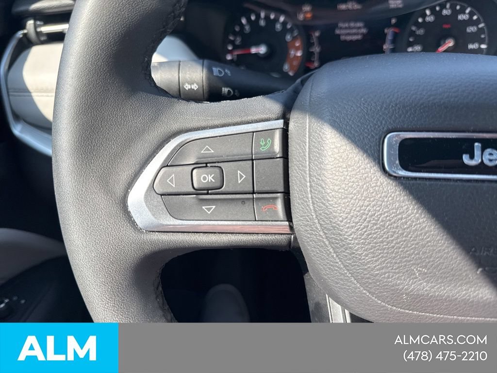 Used 2025 Jeep Compass Limited AWD/4WD image 20
