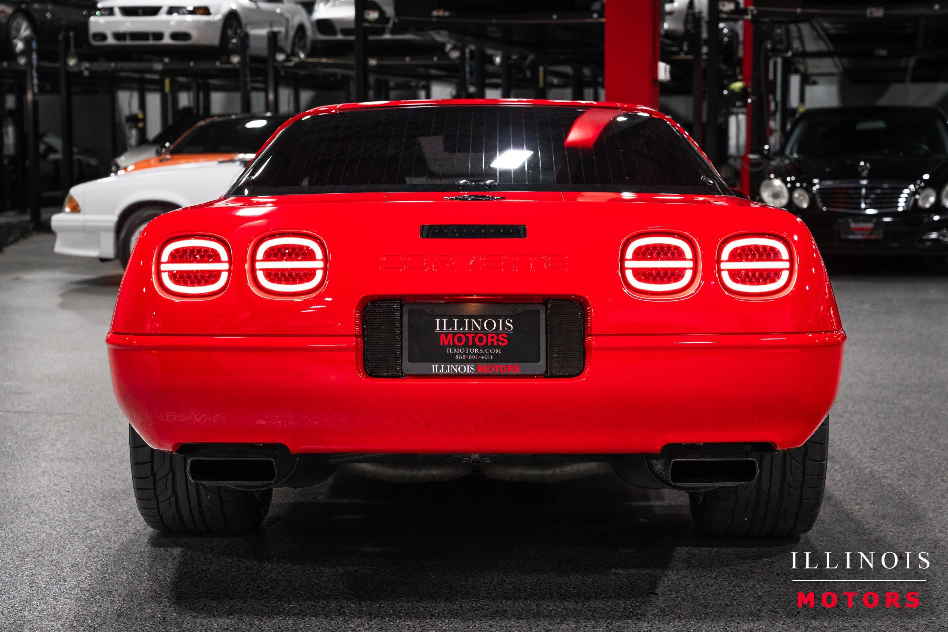 Used 1996 Chevrolet Corvette Coupe RWD image 4