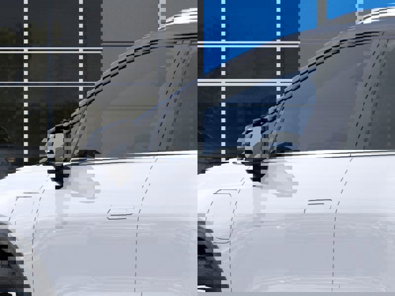 New 2026 Chevrolet Equinox EV LT image 36