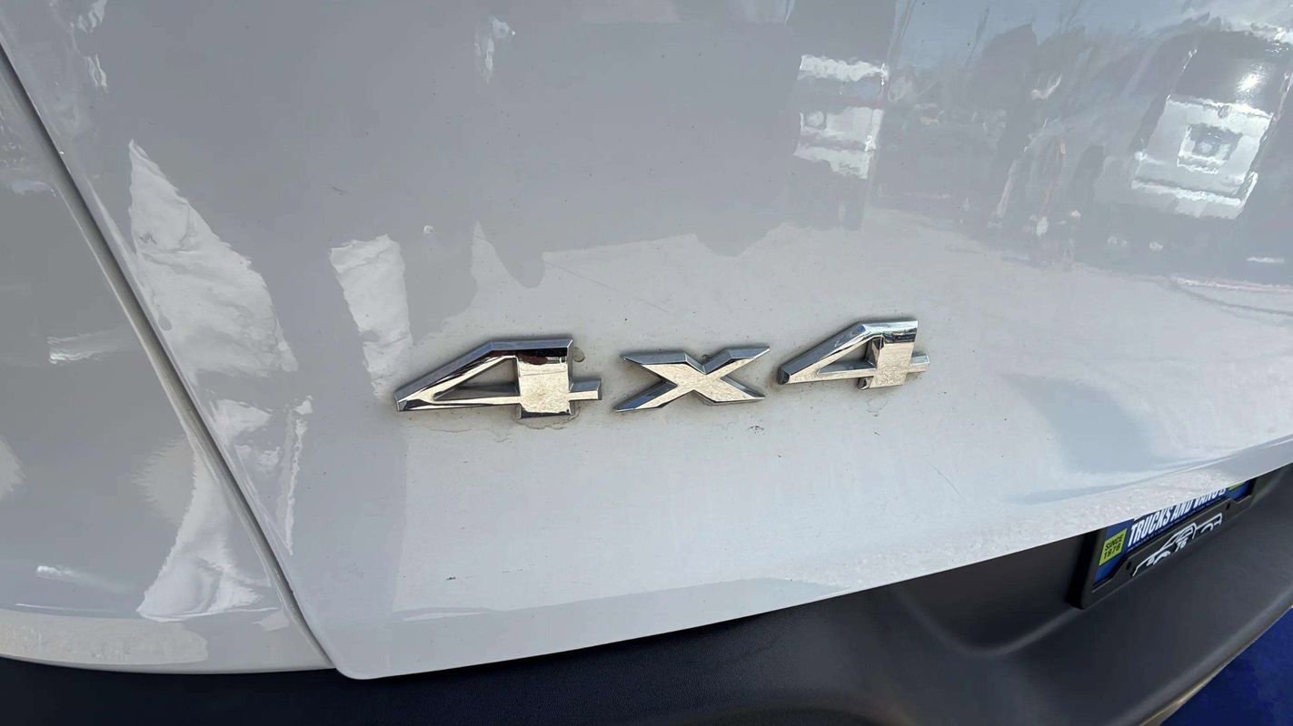 Used 2016 Jeep Cherokee Limited image 22