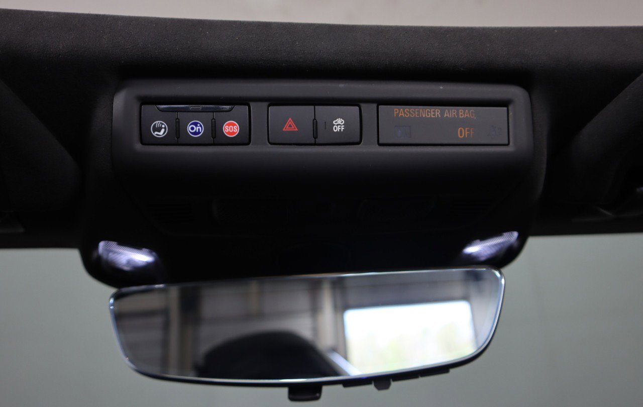 Used 2022 Chevrolet Corvette Stingray Premium Conv w/ 3LT image 37