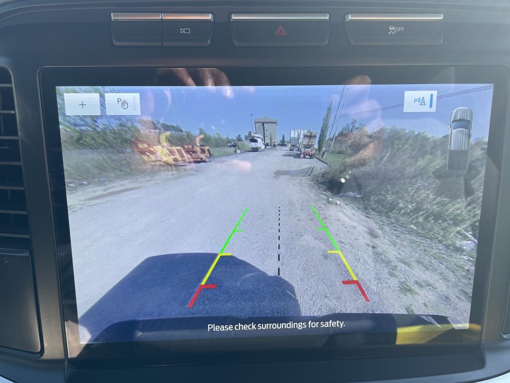 Certified 2022 Ford F150 XLT w/ Equipment Group 302A High image 17