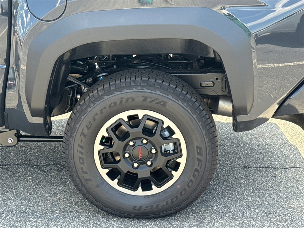 New 2025 Toyota Tacoma TRD Off-Road image 19