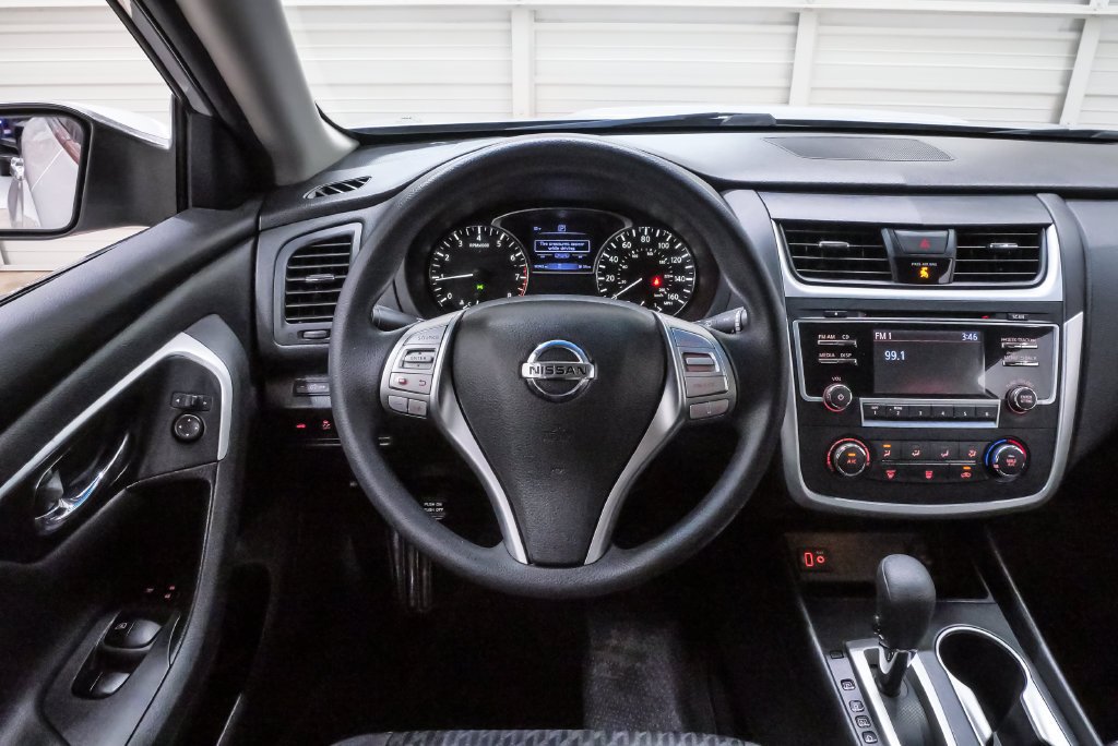 Used 2018 Nissan Altima 2.5 S w/ S Convenience Package FWD image 18