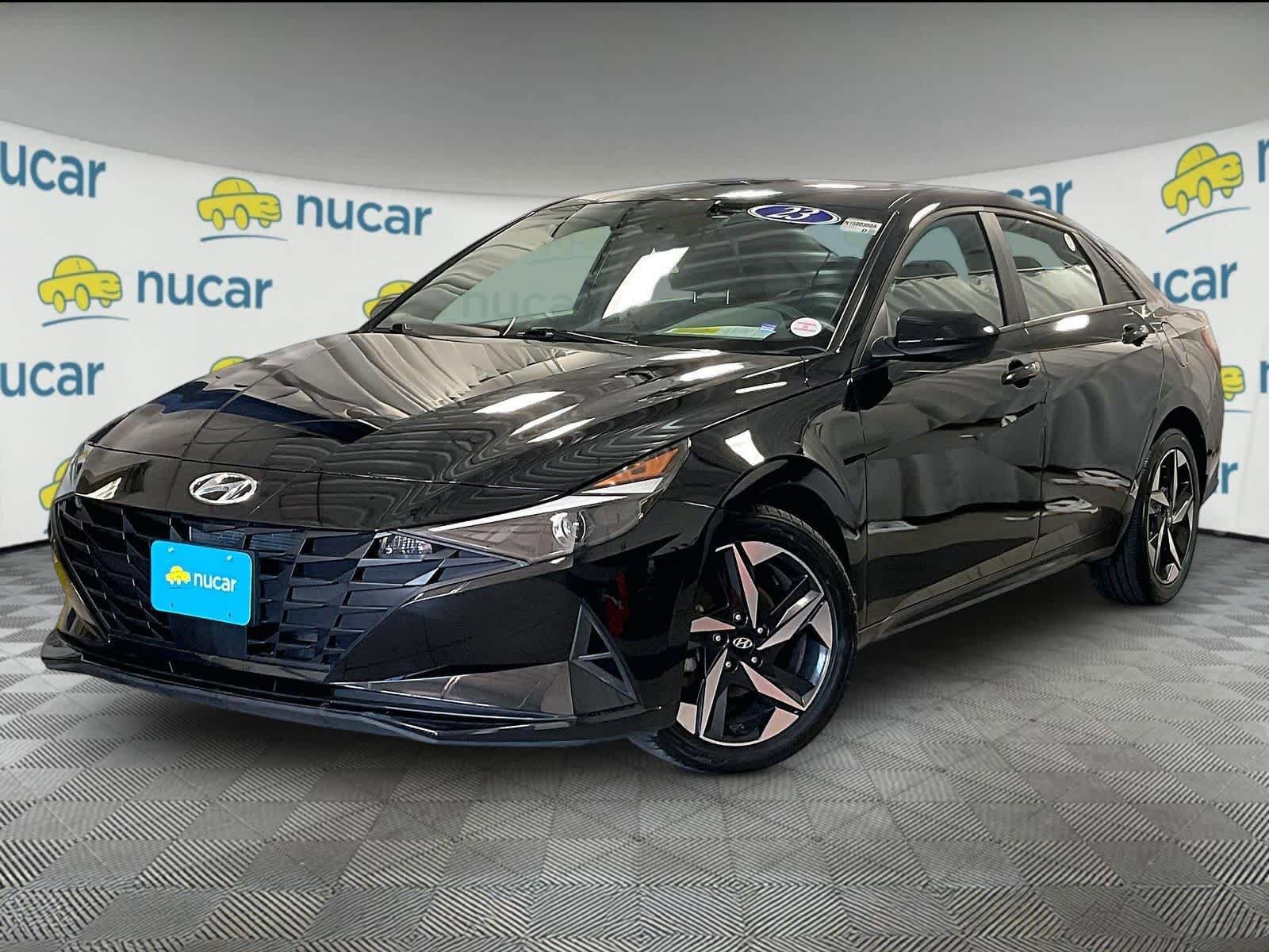 Used 2023 Hyundai Elantra SEL w/ Convenience Package FWD image 3