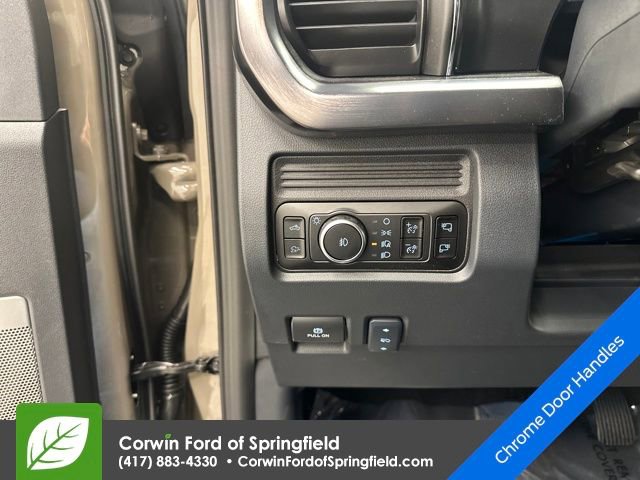New 2026 Ford F350 Lariat w/ Chrome Package image 39
