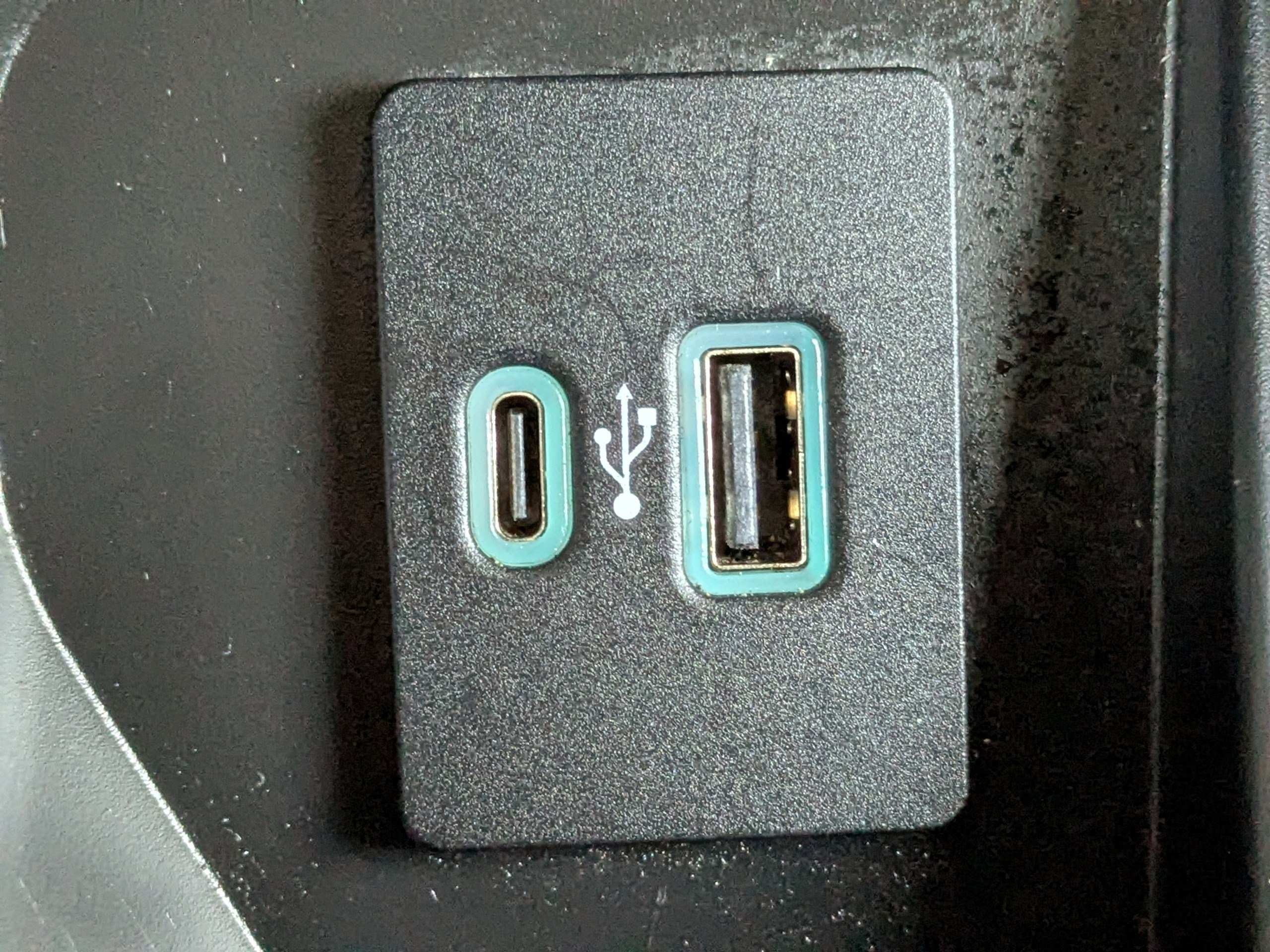 Used 2024 Ford F150 XLT w/ Equipment Group 302A MID image 23