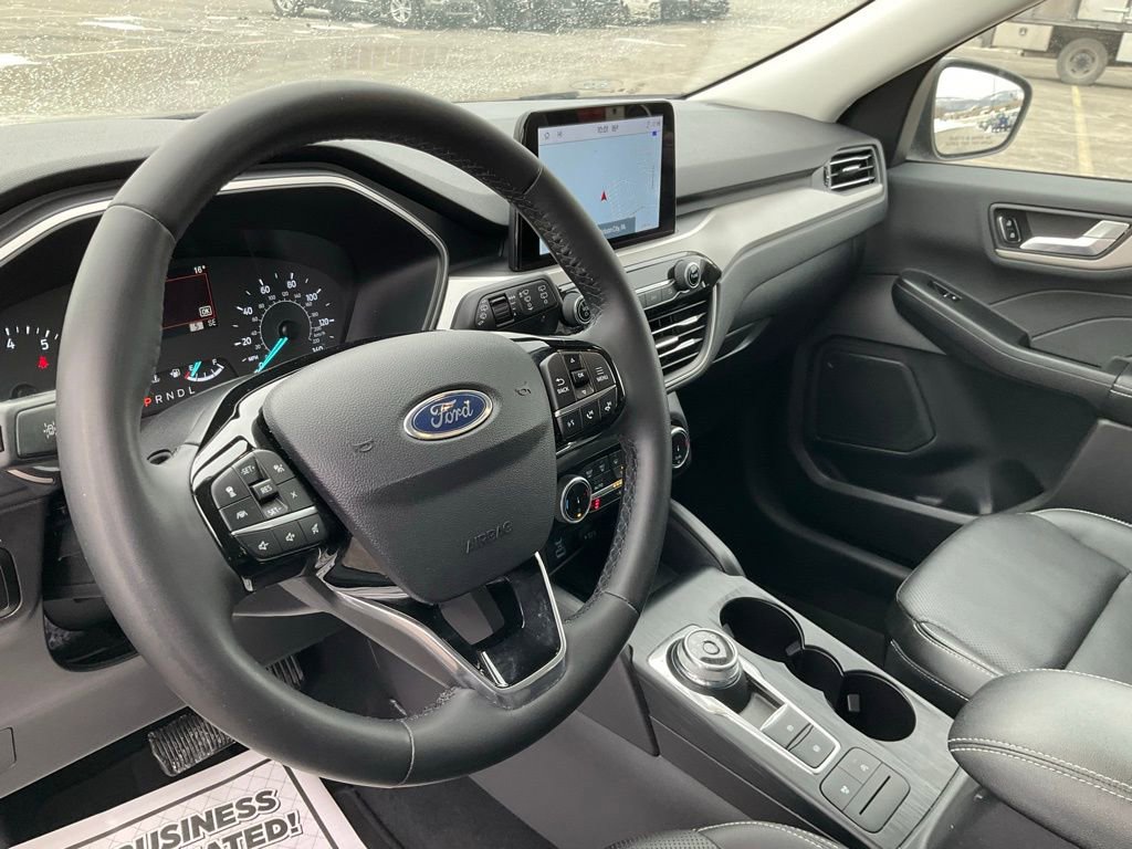 Used 2022 Ford Escape SEL image 14