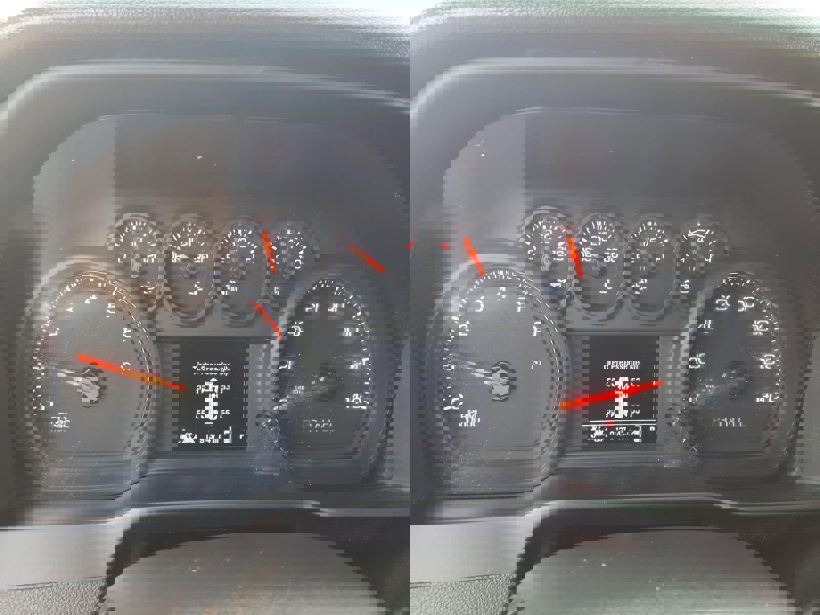 Used 2024 GMC Sierra 2500 Pro w/ Convenience Package image 10