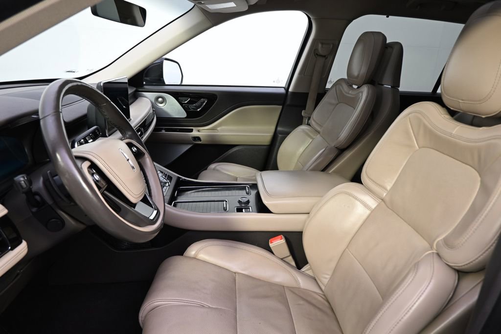 Used 2021 Lincoln Aviator Reserve w/ Equipment Group 202A image 13
