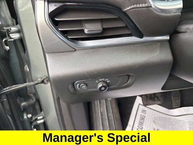 Used 2022 Chevrolet Traverse LT w/ LPO, Floor Liner Package image 19