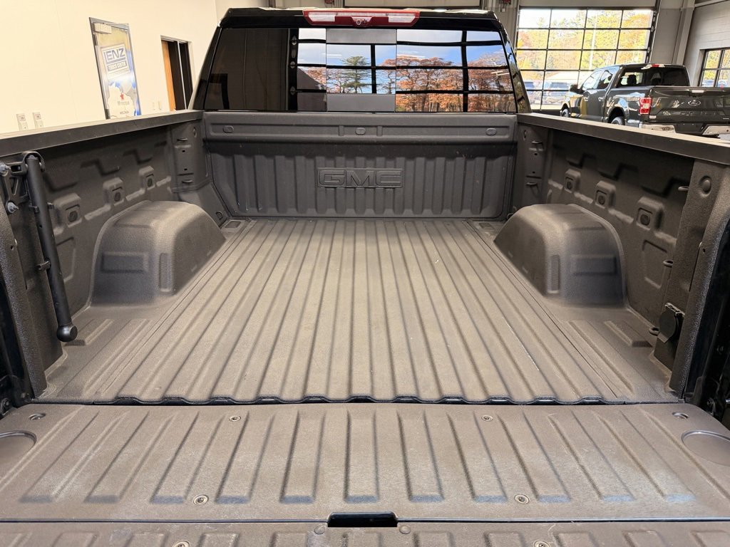 Used 2025 GMC Sierra 1500 Denali Ultimate image 8