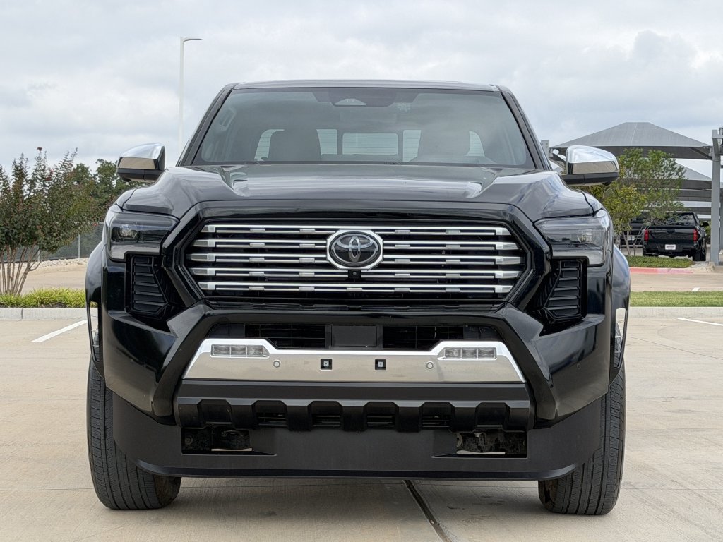 Used 2025 Toyota Tacoma Limited w/ Tow Tech Package AWD/4WD image 7