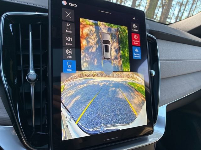 New 2026 Volvo XC90 B6 Plus w/ Protection Package Premier AWD/4WD image 35