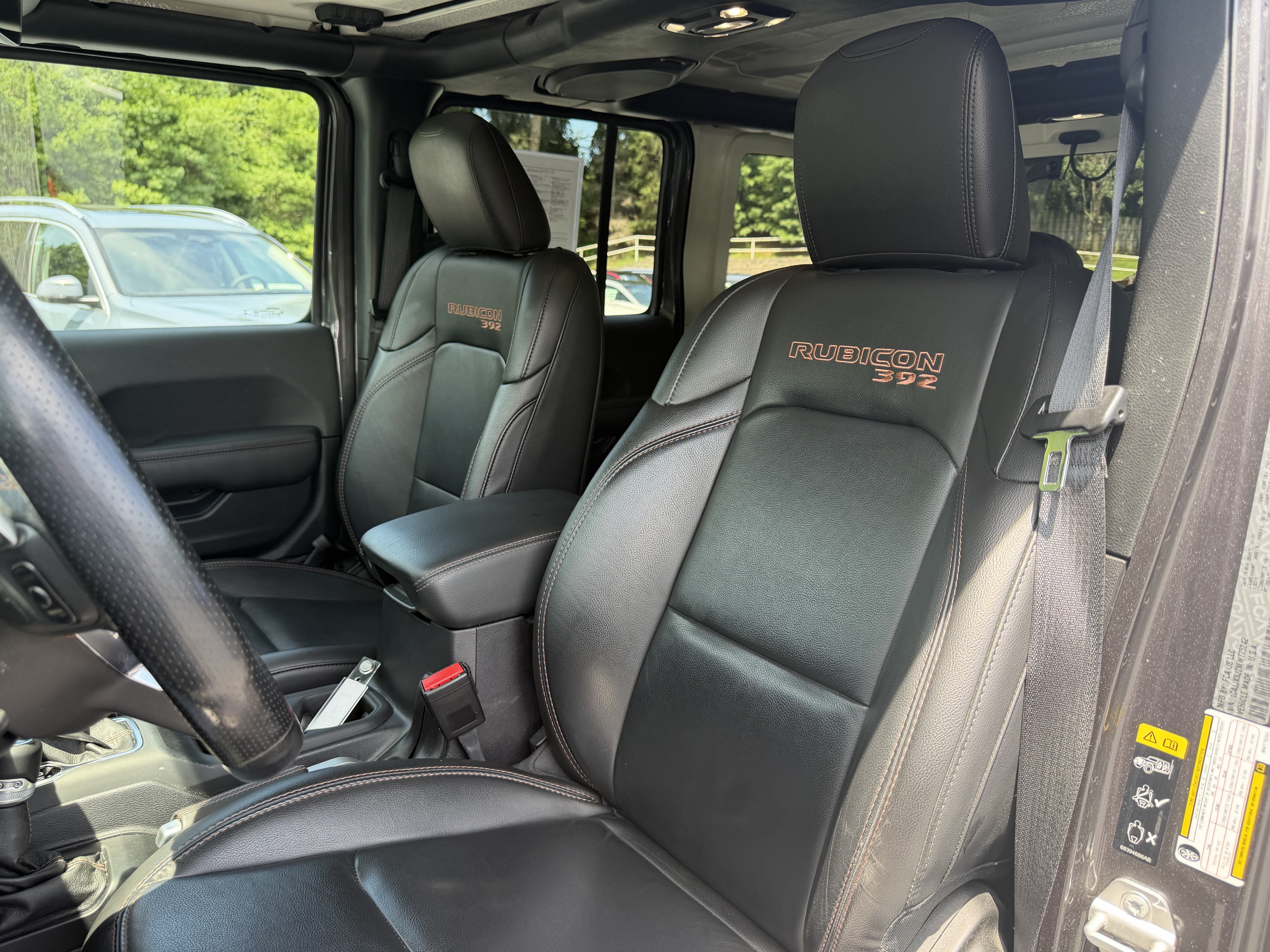 Used 2021 Jeep Wrangler Unlimited Rubicon w/ Dual Top Group AWD/4WD image 10