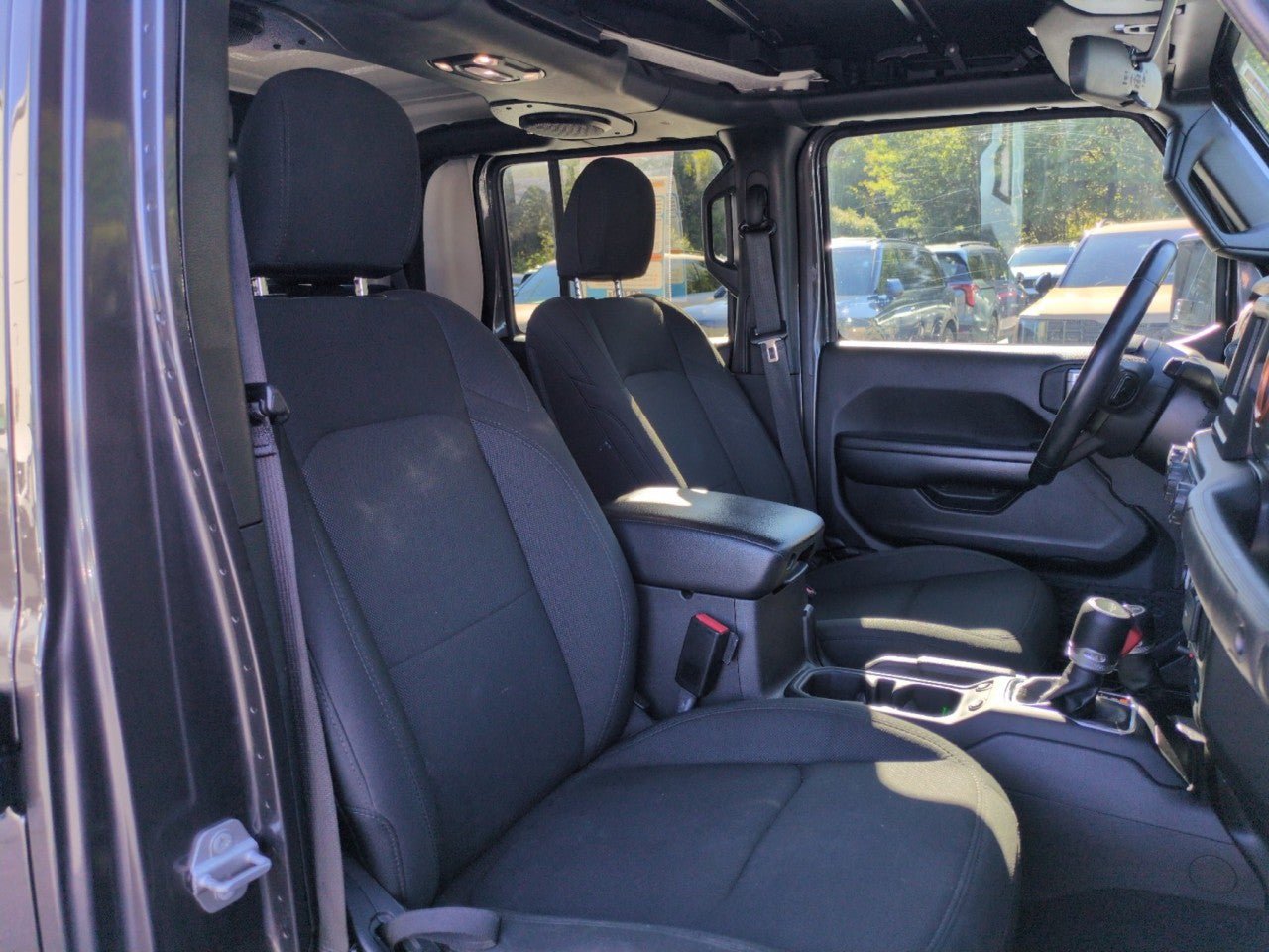 Used 2021 Jeep Gladiator Sport AWD/4WD image 27