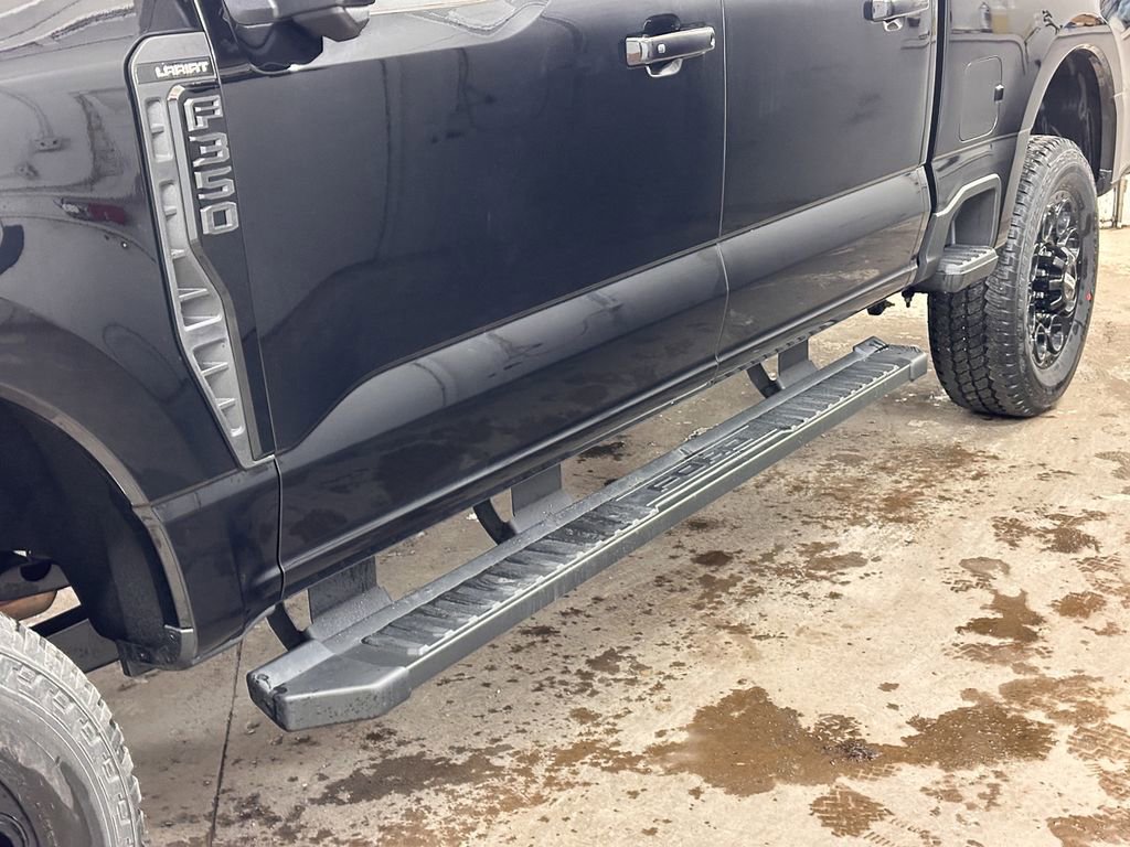 New 2026 Ford F350 Lariat w/ Black Appearance Package image 18
