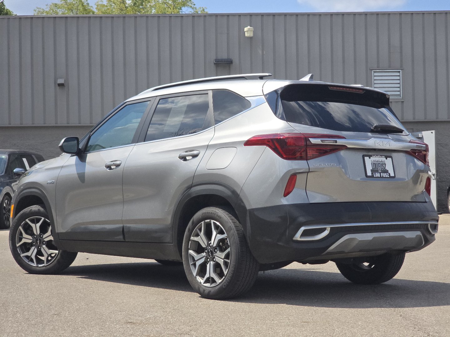 Used 2023 Kia Seltos EX AWD/4WD image 16