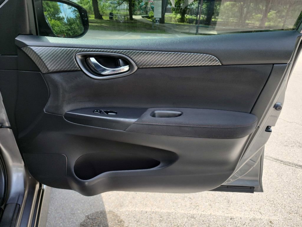 Used 2017 Nissan Sentra NISMO w/ NISMO Premium Package FWD image 32