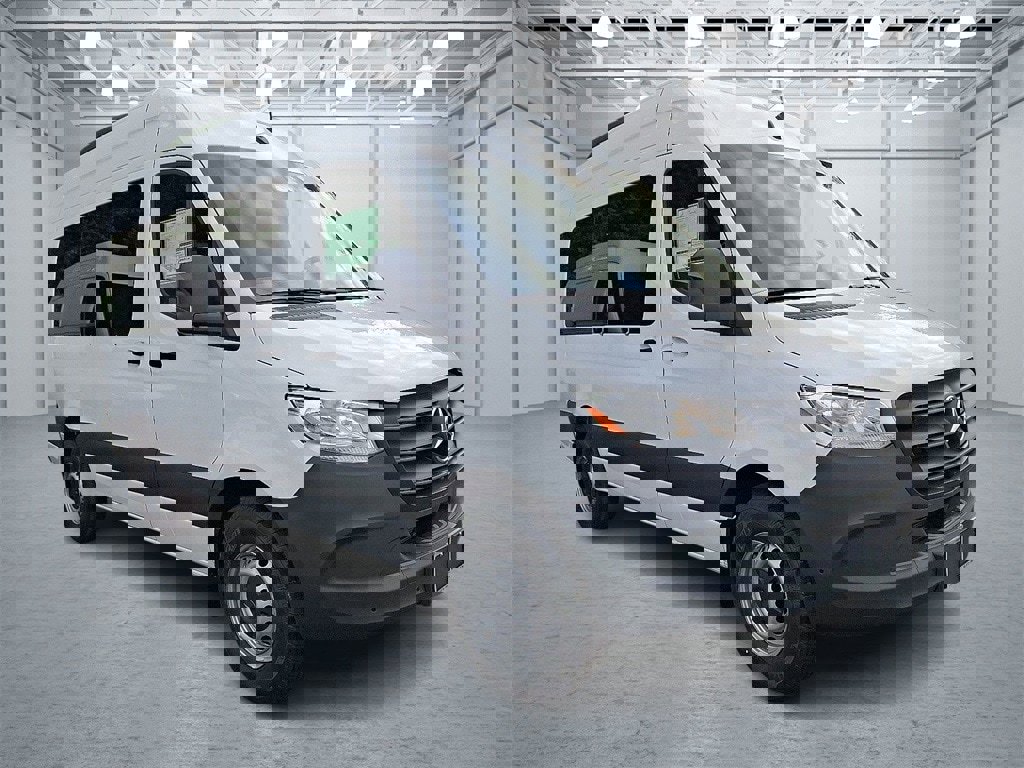 New 2024 Mercedes-Benz Sprinter 2500 image 2