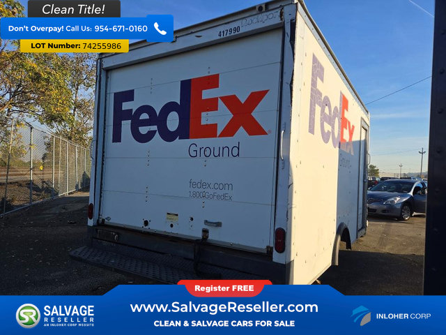 Used 2019 GMC Savana 3500 w/ Power Convenience Package RWD image 4