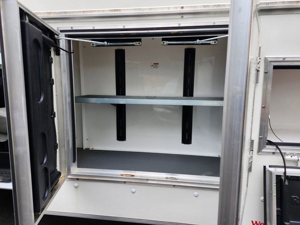 Used 2022 Chevrolet Express 3500 w/ Power Convenience Package RWD image 25