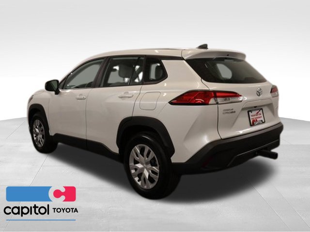 Certified 2025 Toyota Corolla Cross L AWD/4WD image 5