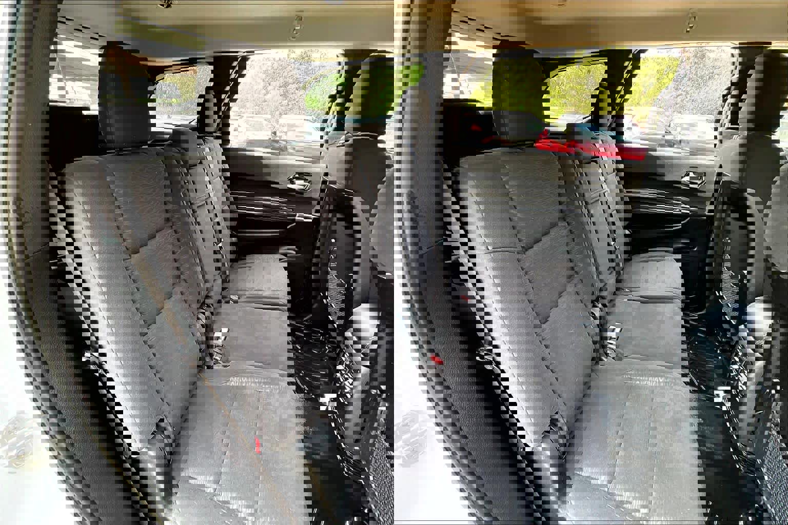 Used 2022 Dodge Durango SXT image 19