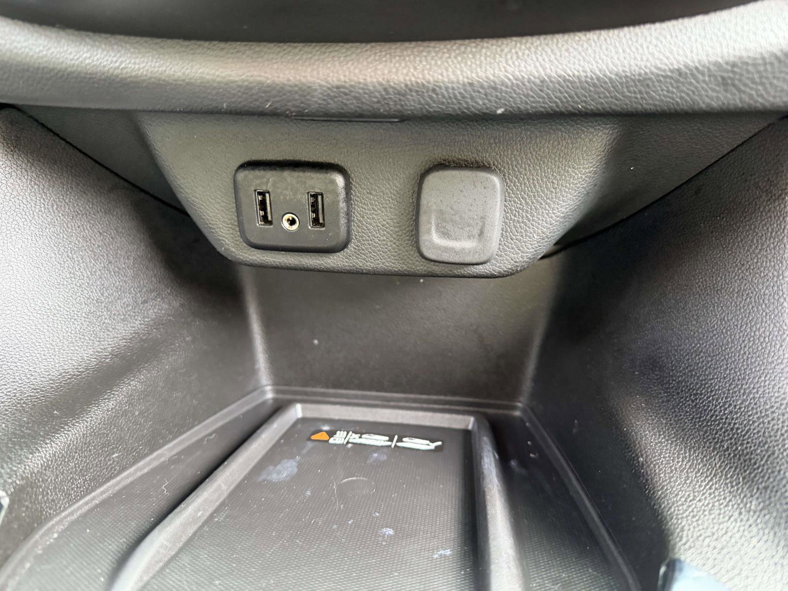 Certified 2023 Chevrolet Traverse LT FWD image 27